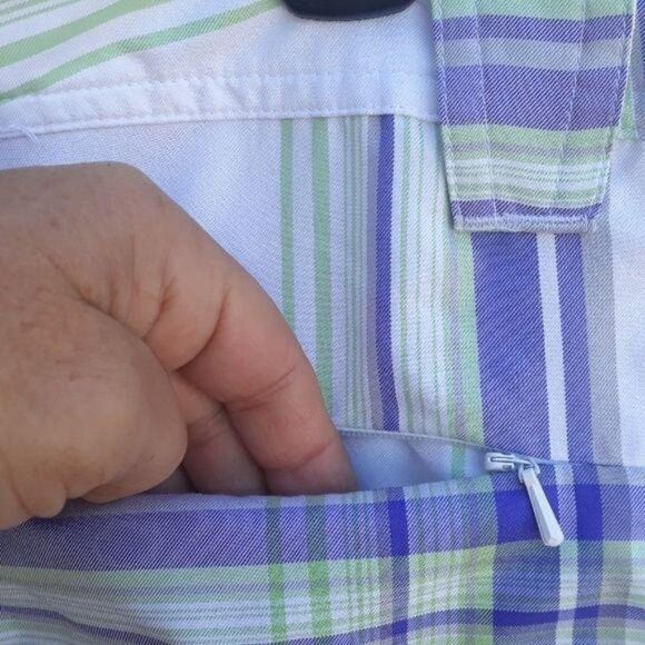 Cabela's Shorts Activewear Plaid UPF50 Sports Bermuda White Purple Green Sz 10 - Picture 5 of 8
